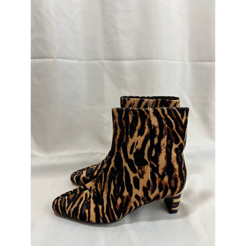 A New Day Womens Leopard Print Ankle Boots Memory Foam Block Heel Tan Black 7.5
